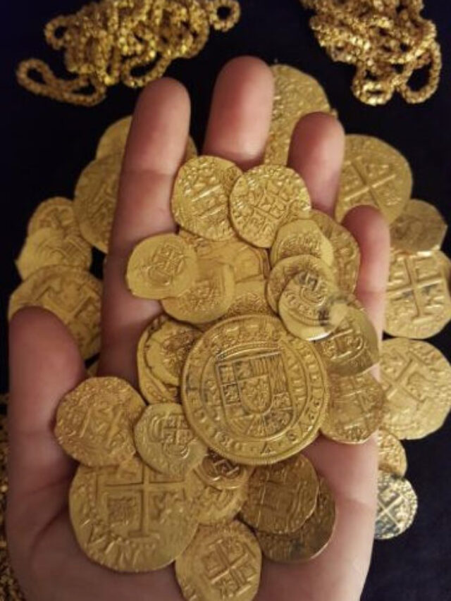 13 Best Places to Metal Detect for Old Coins