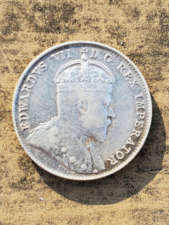 Top 10 RAREST Old Coins Found by Metal Detecting